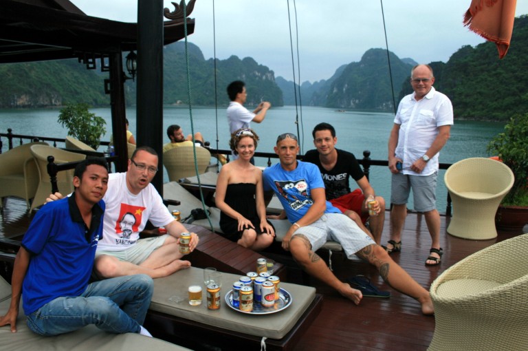 Dazzled, then a bit disgusted: Halong Bay – Chez Moi