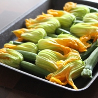 How to cook courgette flowers